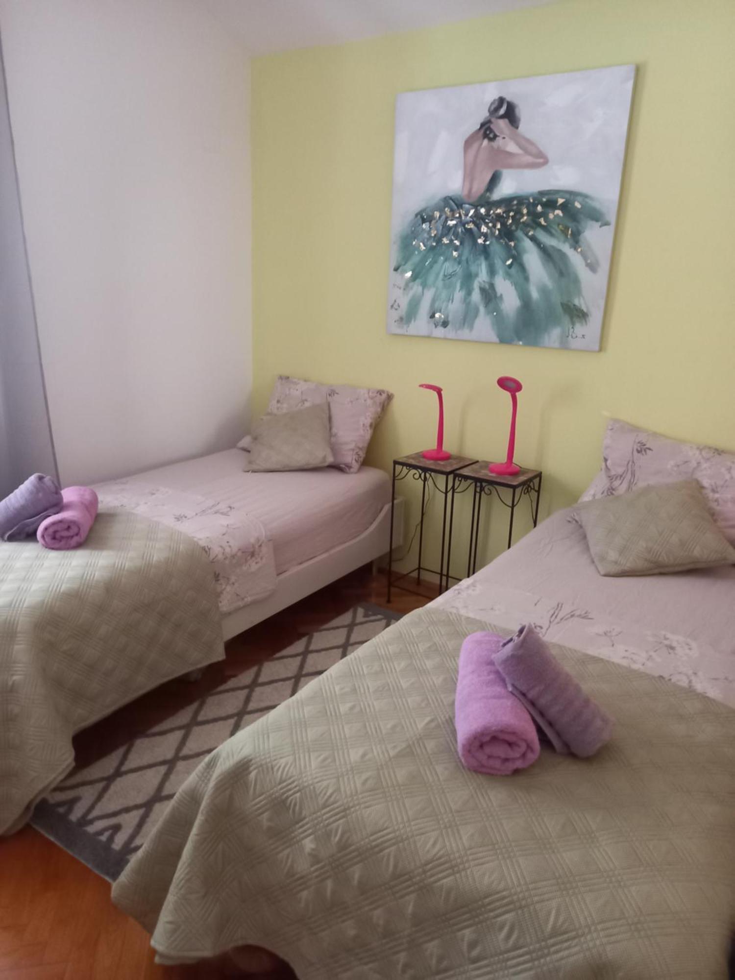 Afrodita Bistrica Sutivan Exterior foto